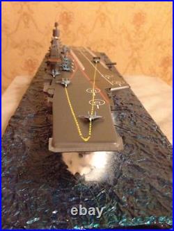 Soviet/Russian Admiral Kuznetsov aircraft carrier with diorama 1700