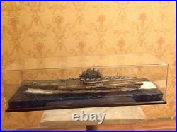 Soviet/Russian Admiral Kuznetsov aircraft carrier with diorama 1700