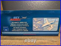 Tailwind International B747-400F Aircraft Desk Model 1200 Boeing NEW! WOW