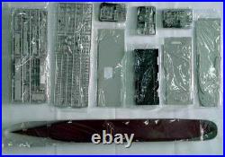 Trumpeter 5602 US Aircraft Carrier Essex 1/350 Scale Plastic Model Kit
