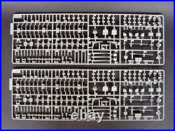 Trumpeter 5604 US Aircraft Carrier Franklin 1944 1/350 Scale Plastic Model Kit