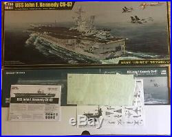 Trumpeter 65306 1/350 USS John F. Kennedy Aircraft Carrier CV-67 New In Box