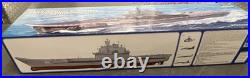 Trumpeter Admiral Kuznetsov 1350 Russian Aircraft Carrier 05606 Model Kit