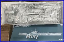 Trumpeter USS Kitty Hawk #05619 1/350 Multi-role Aircraft Carrier Model