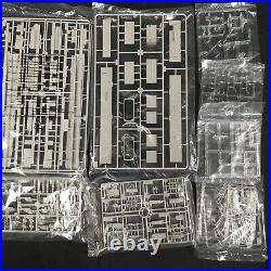 Trumpeter USS Wasp LHD-1 With Eduard Naval Figures 1/350 (3/15)