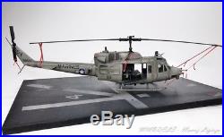 UH-1N Aircraft carrier set-up 148 bulit and painted (Pro-Built)