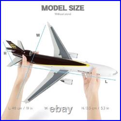 UPS McDonnell Douglas MD-11 N262UP Desk Display Model 1/130 Model AZ Airplane
