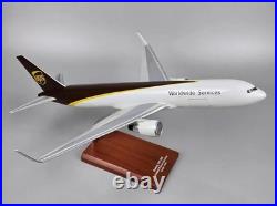 UPS Worldwide Express Boeing 767-300F Desk Top Display Model 1/100 SC Airplane