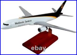 UPS Worldwide Services Boeing 757-200F Desk Top Display 1/100 Model SC Airplane