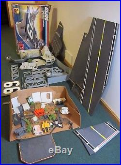 USS FLAGG GI Joe AIRCRAFT CARRIER Near Complete with BOX 1985 Action Figure Toy