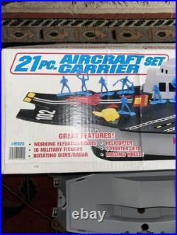Vintage 21 Pc Aircraft Set Carrier American Plastic Toys Inc