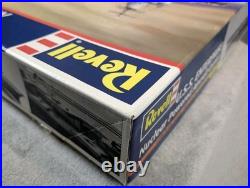 Vintage Revell 1/400 USS Enterprise CVN-65 Nuclear Aircraft Carrier Model Kit