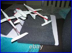 White Knight Carrier Aircraft Spaceship One Plastic Pro Build Table Top 17 Wing